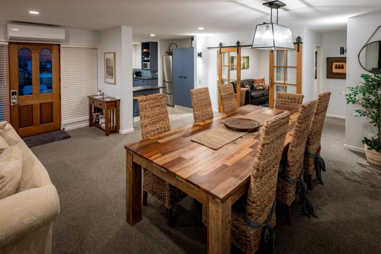 Magnificent Apartment With Great Views! Queenstown Exterior foto