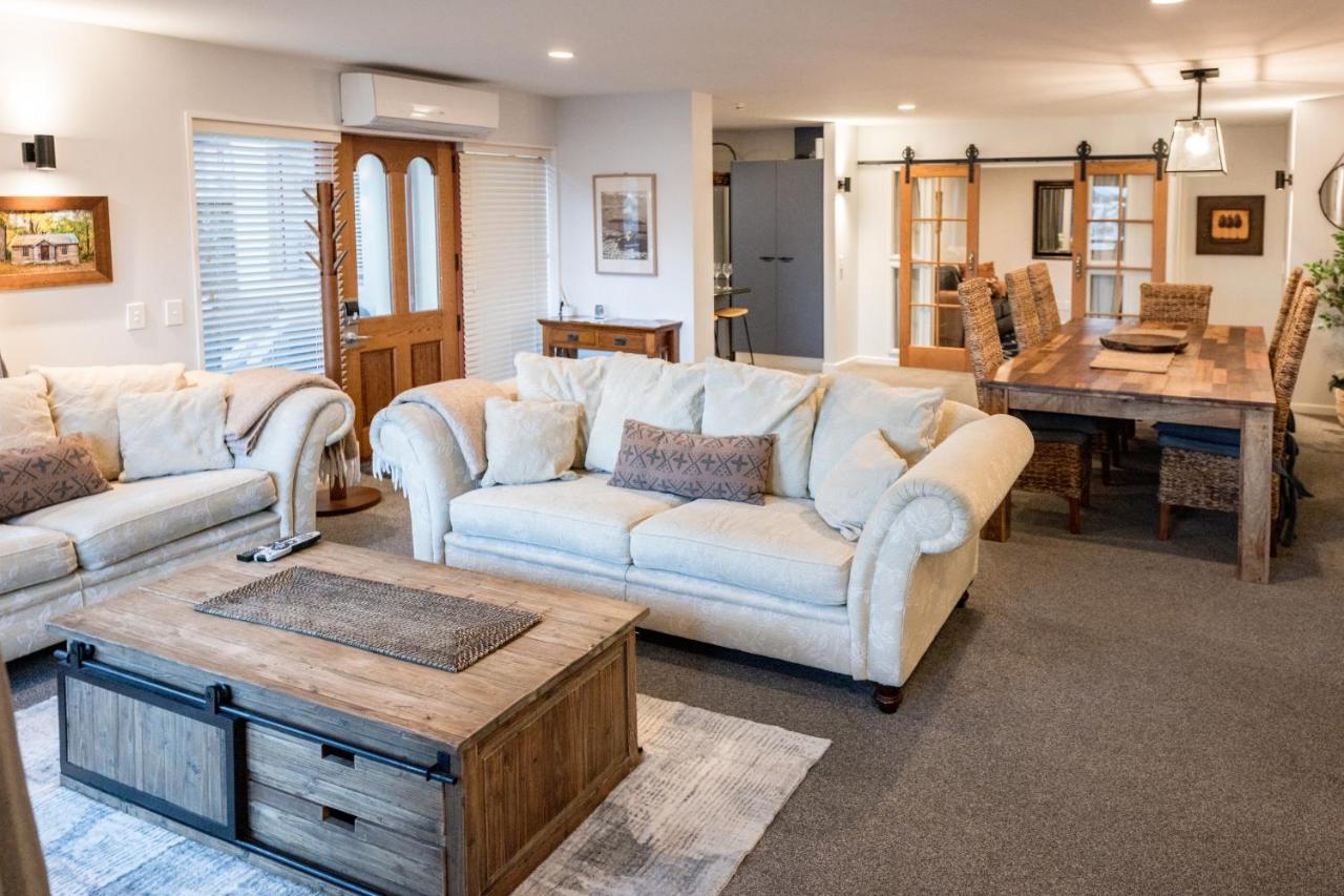 Magnificent Apartment With Great Views! Queenstown Exterior foto